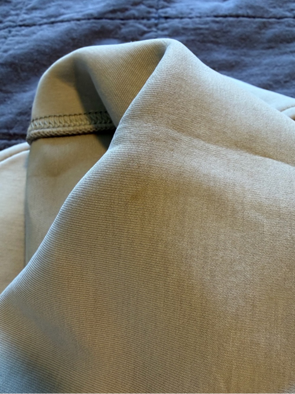 Lululemon Wrap - Picture 5 of 7